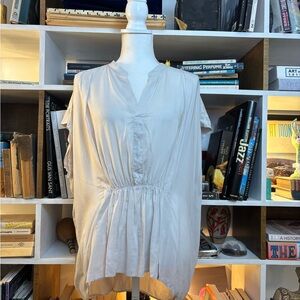 Pas De Calais Elegant Cream Women's Top